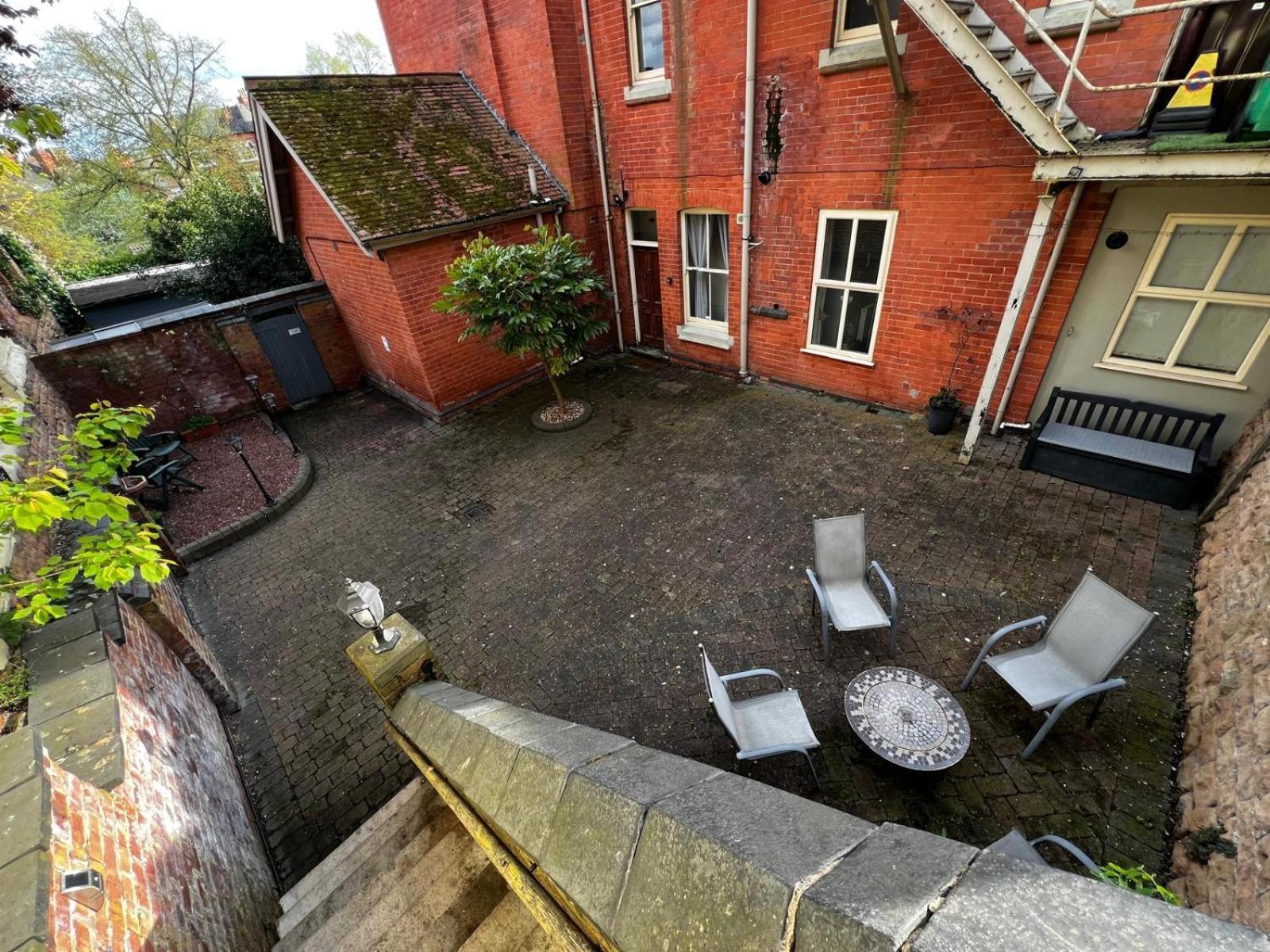 Historic House In The Park, Private Courtyard Near The Castle Apartment Nottingham Bagian luar foto
